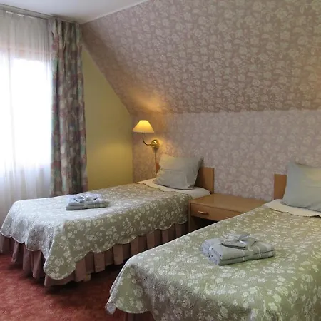 Arina Holiday House *