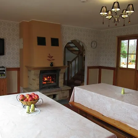 Arina Holiday House بيت للعطل