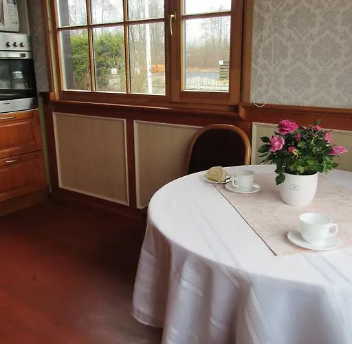 度假居 Arina House *